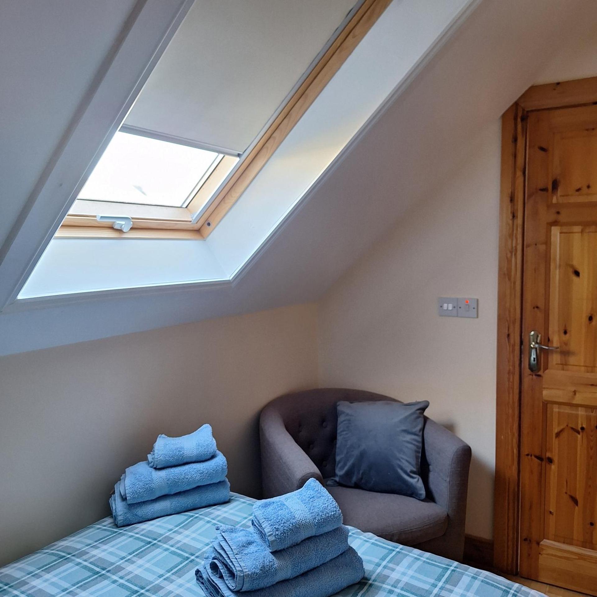 Compact Double ensuite Room in Listowel