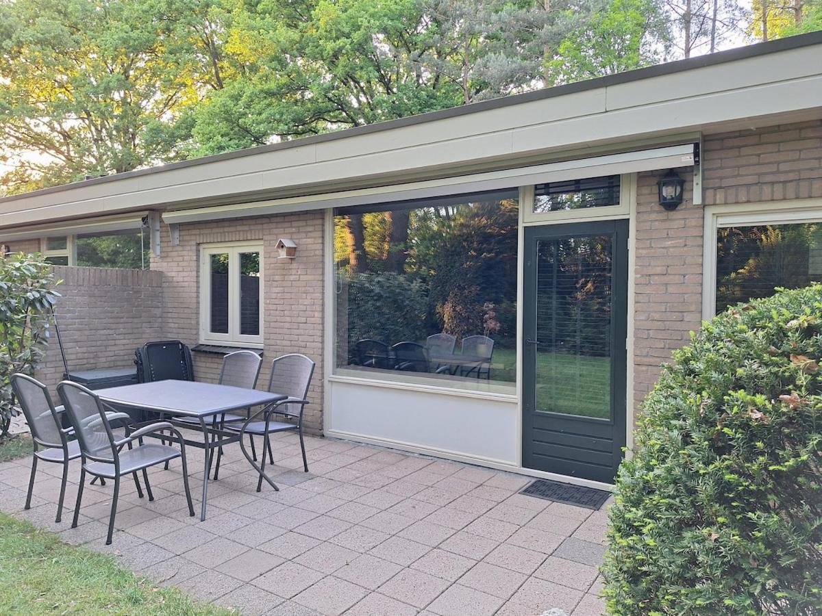 Bosnest De Specht, een knus boshuisje met privetuin in Otterlo nabij Veluwepark