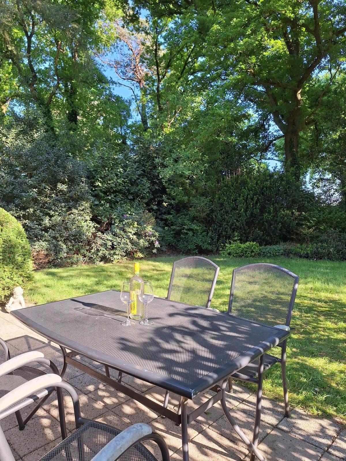 Bosnest De Specht, een knus boshuisje met privetuin in Otterlo nabij Veluwepark