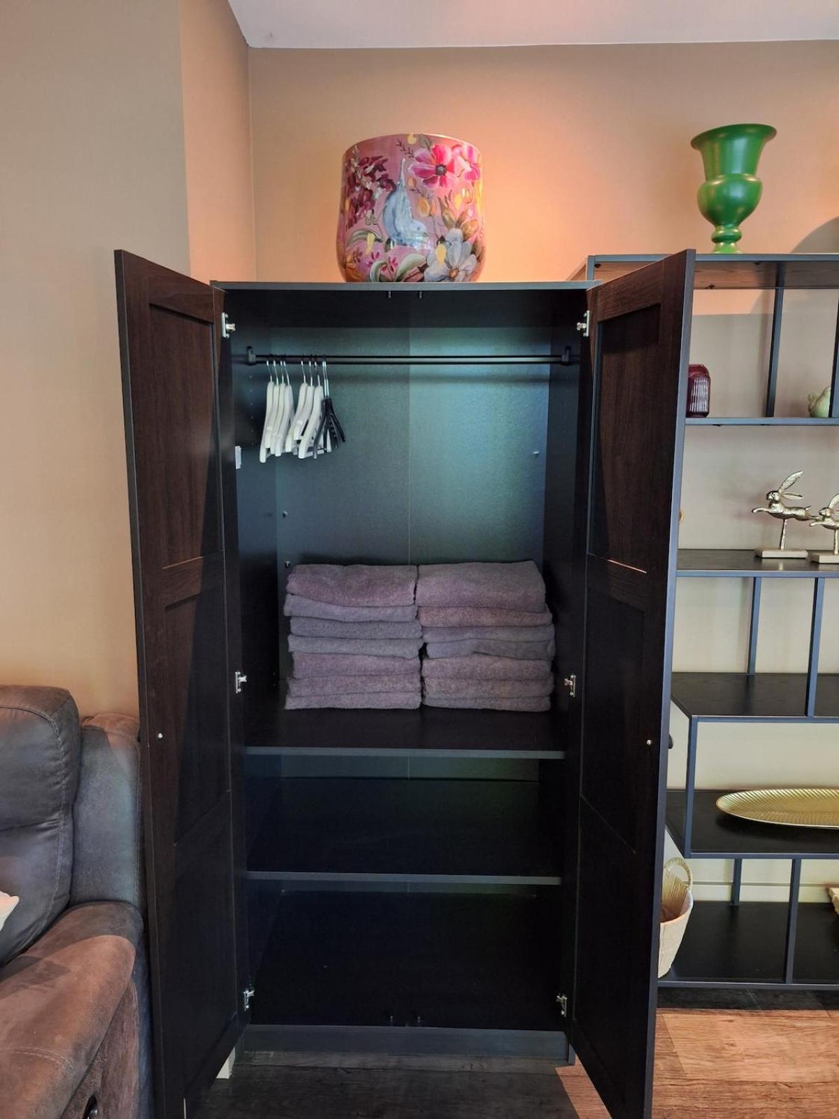 Bosnest De Specht, een knus boshuisje met privetuin in Otterlo nabij Veluwepark