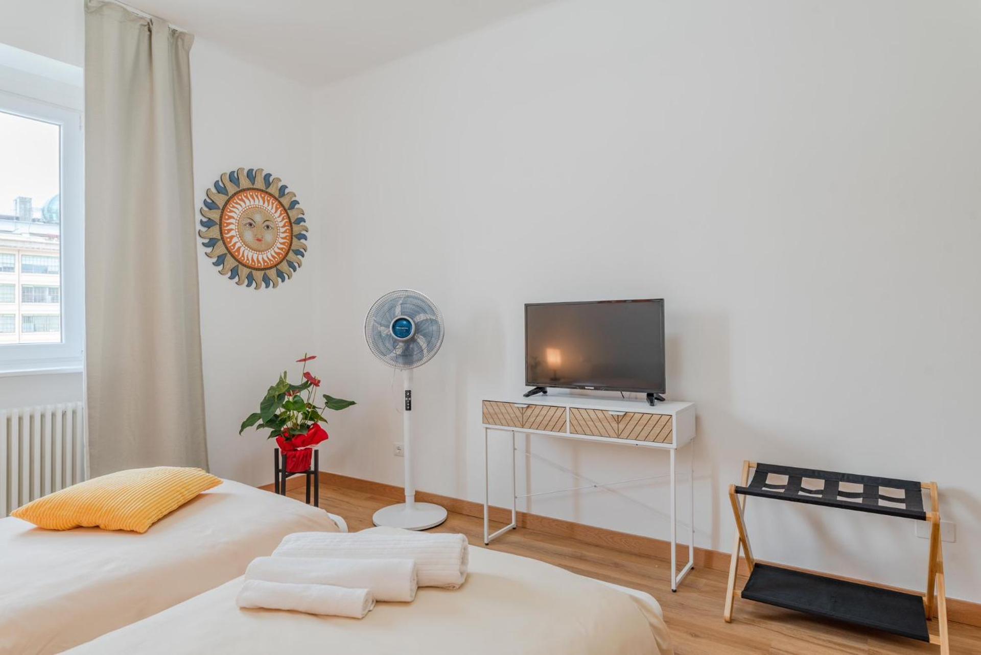 Enjoy Lingotto - FIERE- METROPOLITANA- OSPEDALI CTO-REGINA MARG,MUSEO