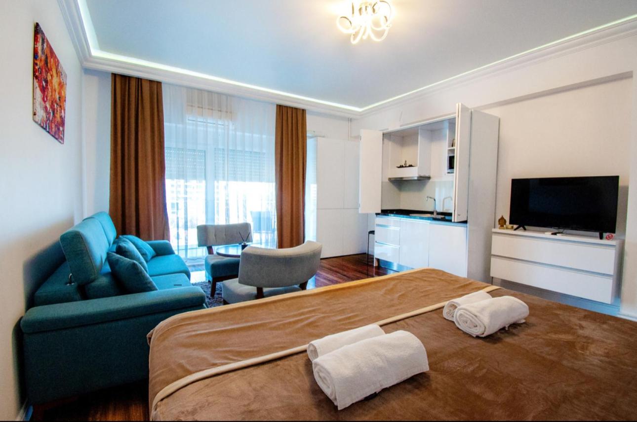 Twin studio by White Tower