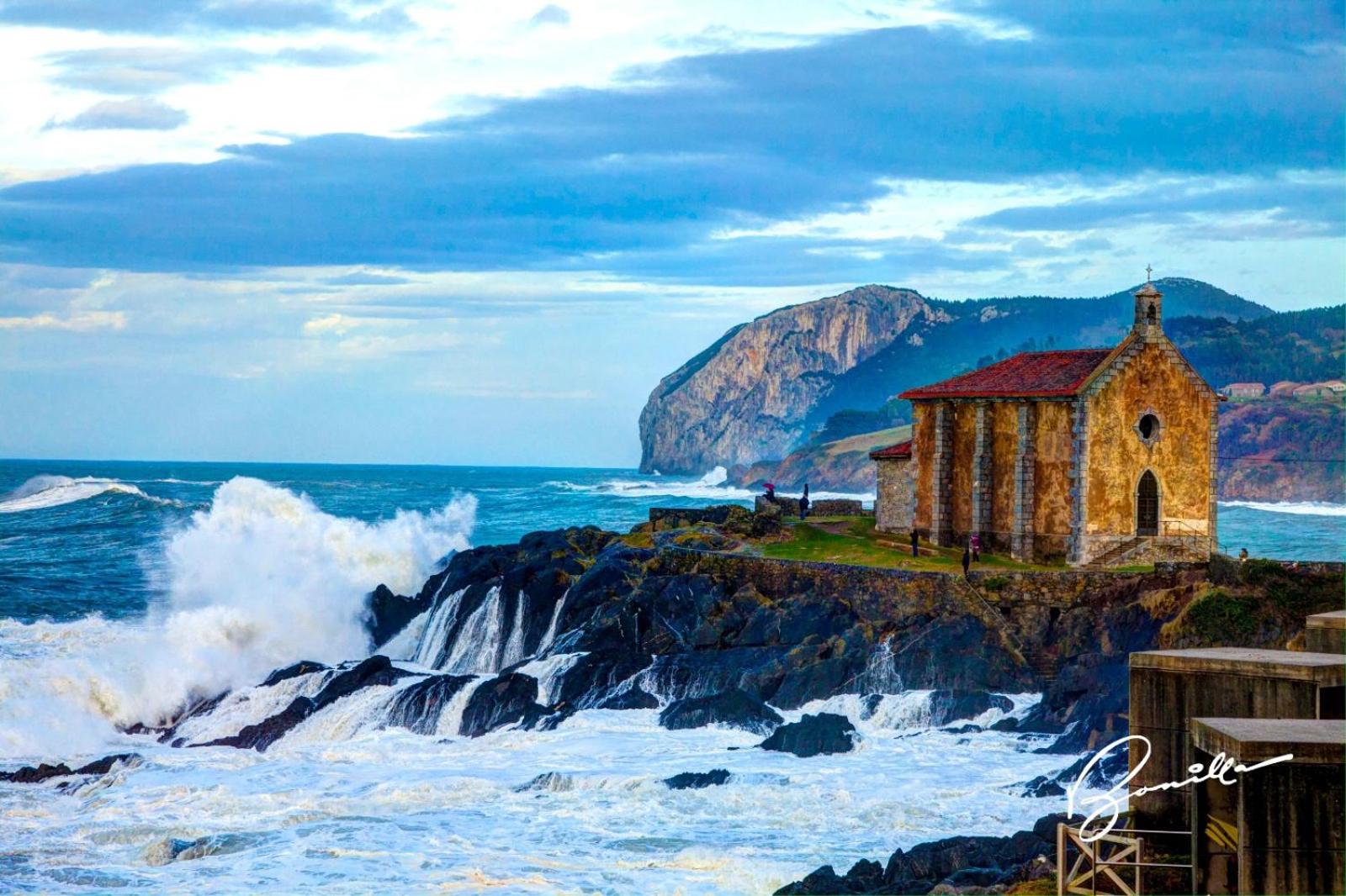 Apartamentos Arrigane nº licencia EBI01970