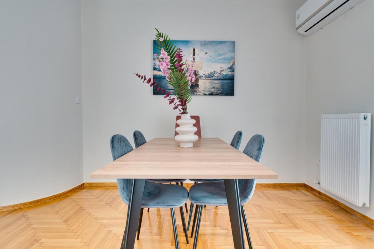 Seaside bliss in Alimos ideal for families !