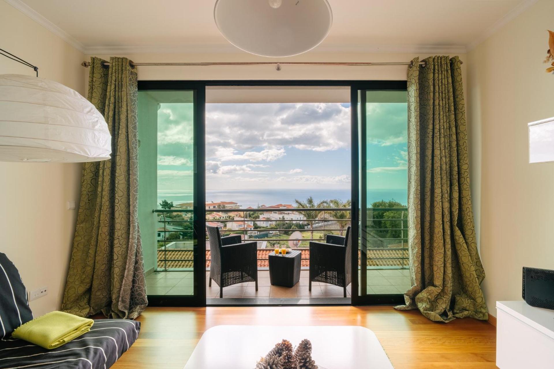 Ponta do Sol Amazing 3 Bedroom Apartment