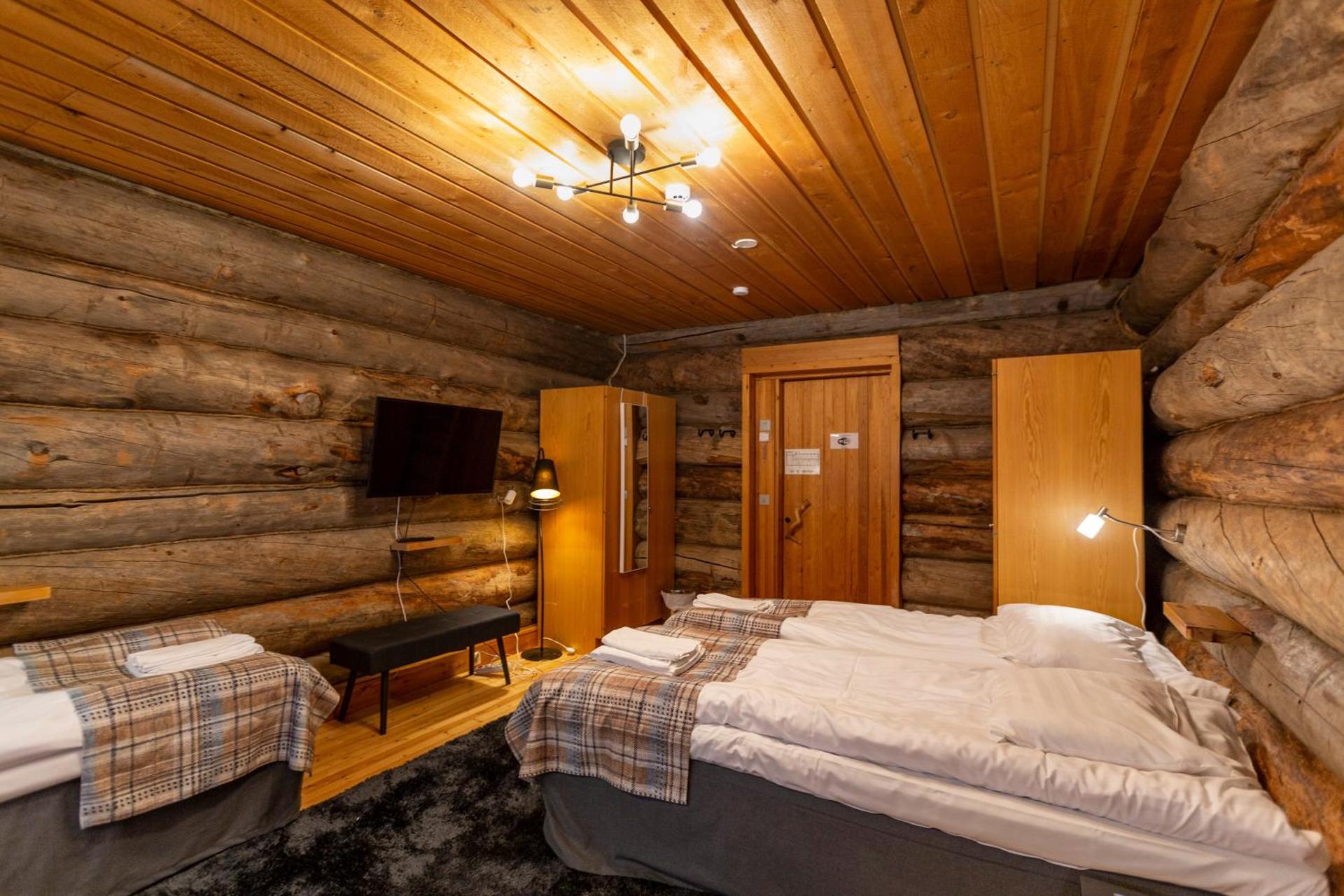 3-personersværelse med fælles badeværelse