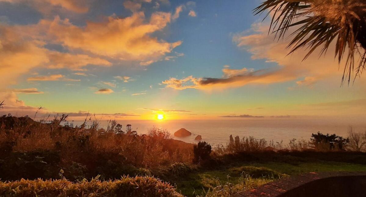 Green OceanView Relaxing Cottage