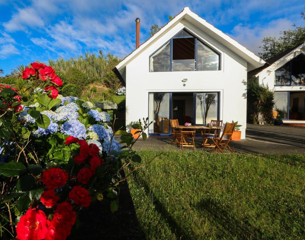 Green OceanView Relaxing Cottage