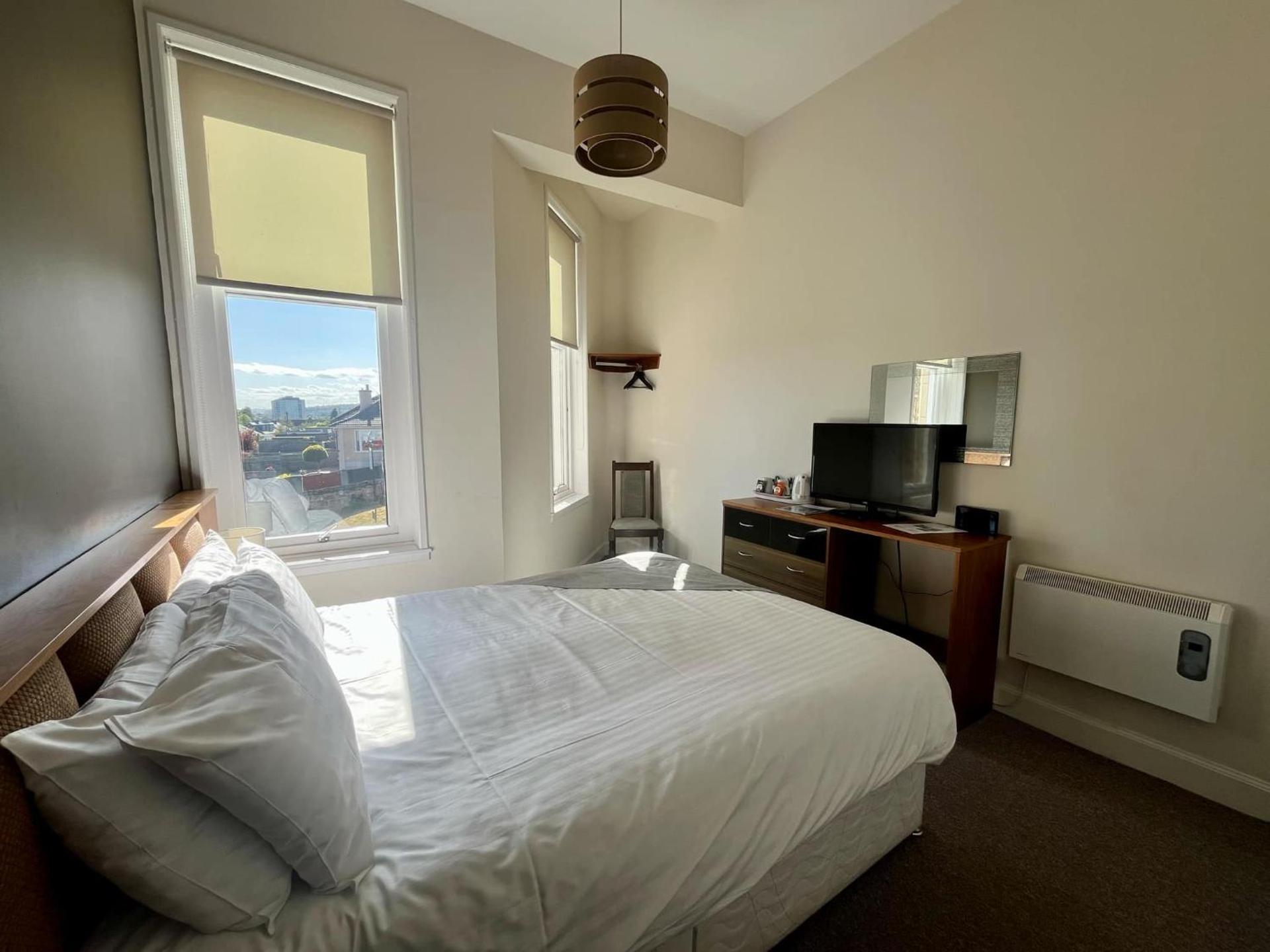 The Strathearn Hotel