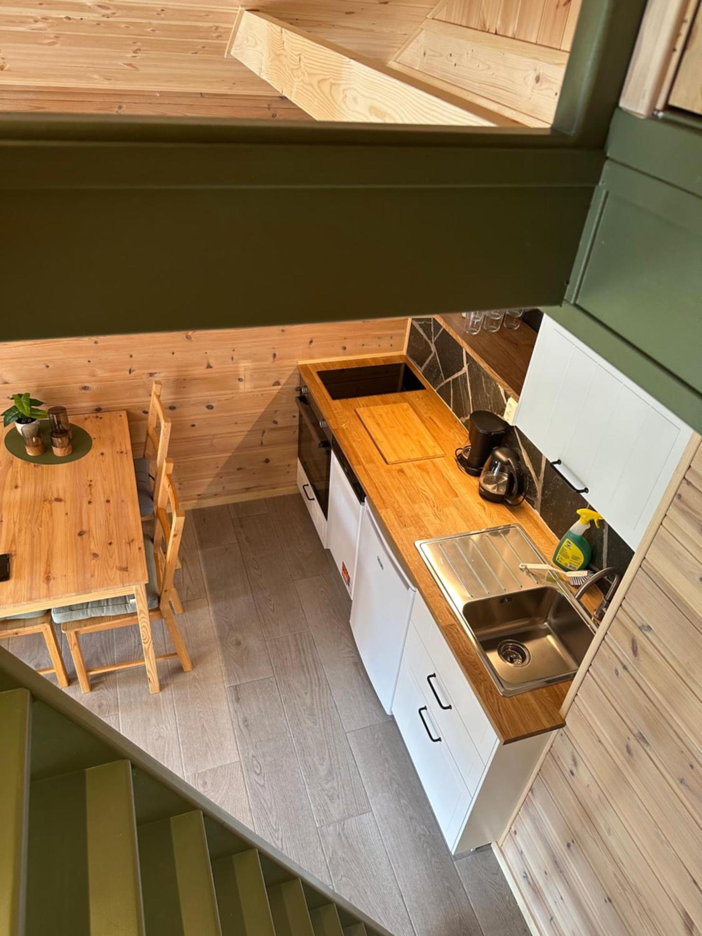 Kitchen or kitchenette