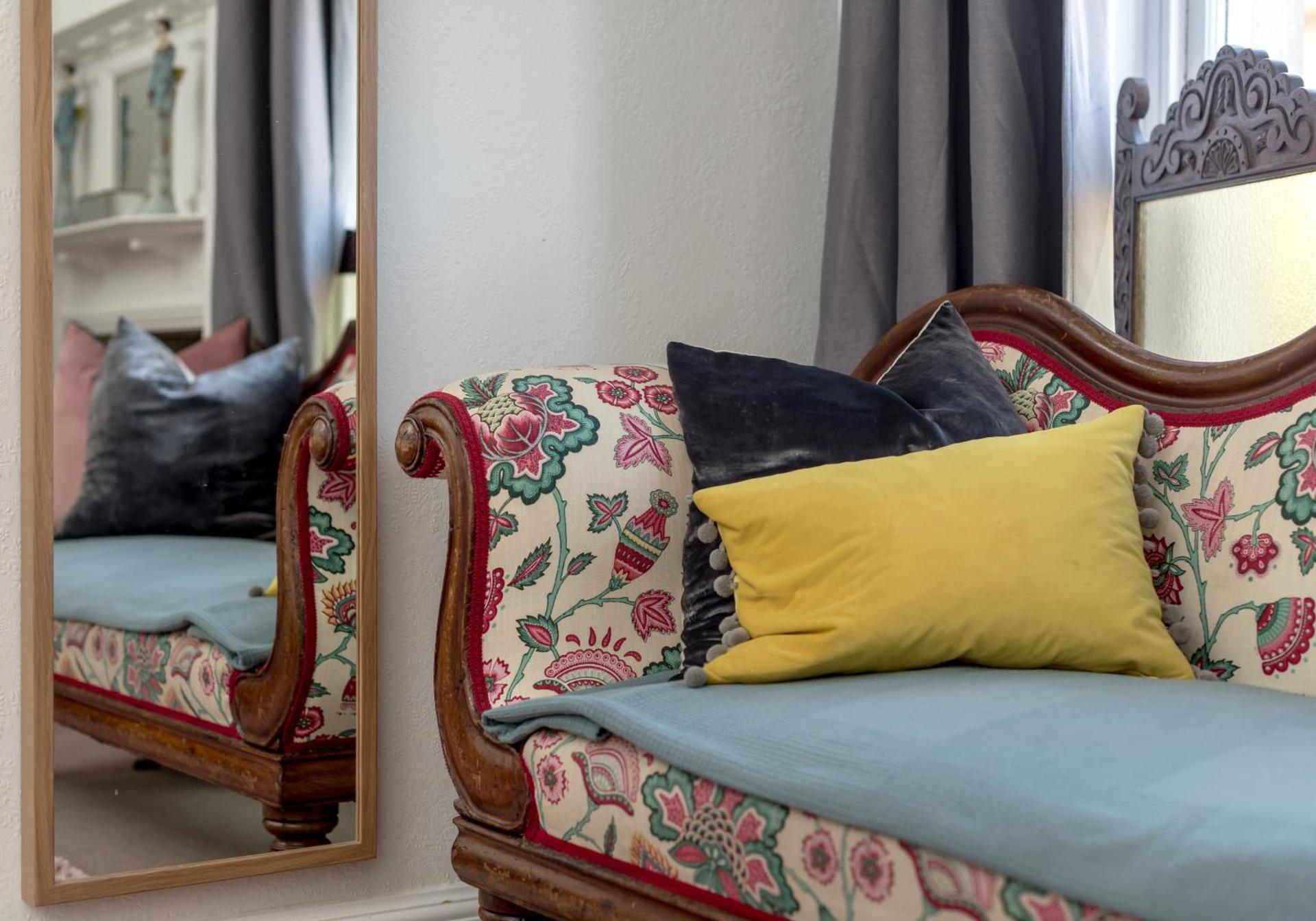 The Lauderdale Street Residence