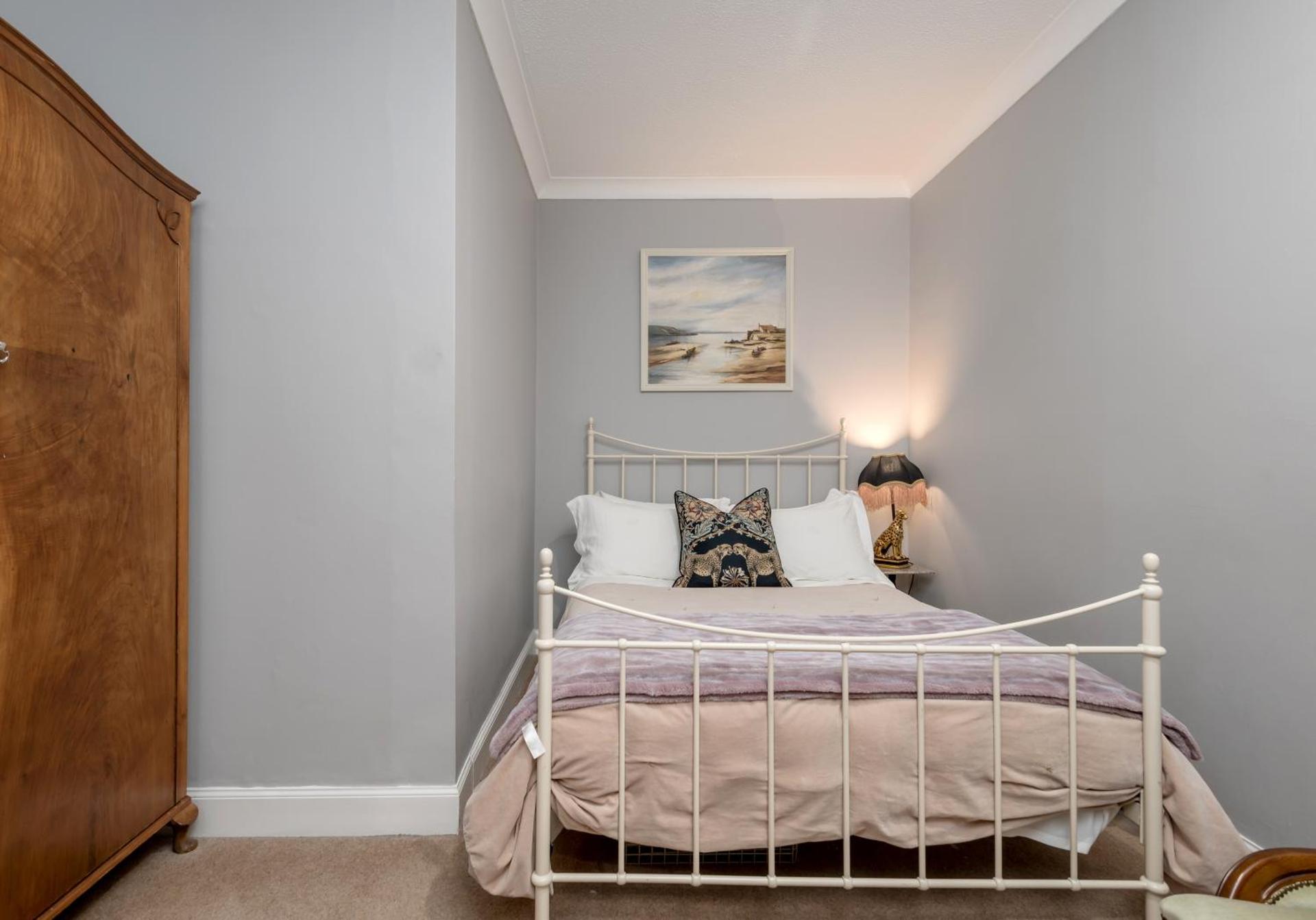 The Lauderdale Street Residence