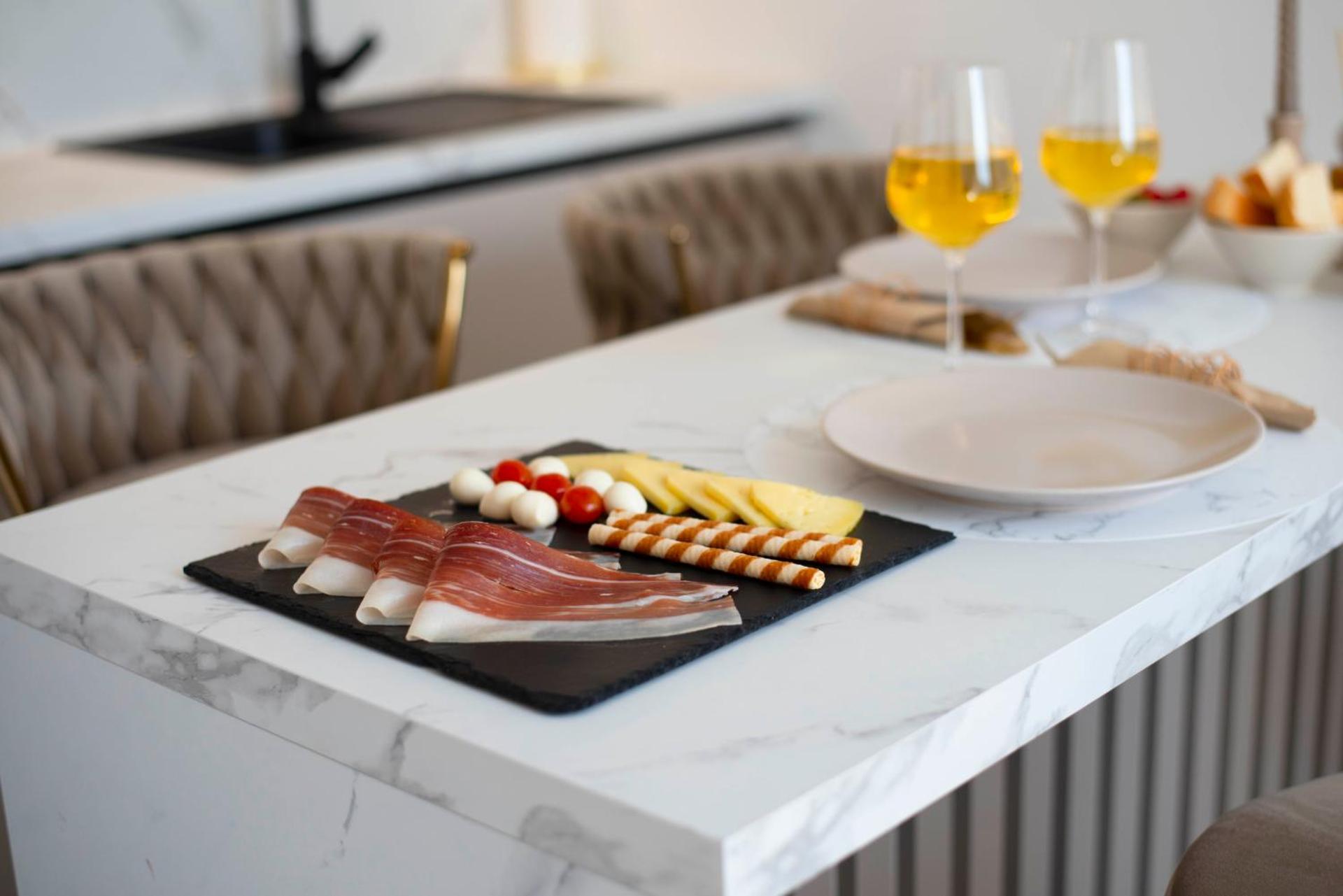 Luxury apartment Gold