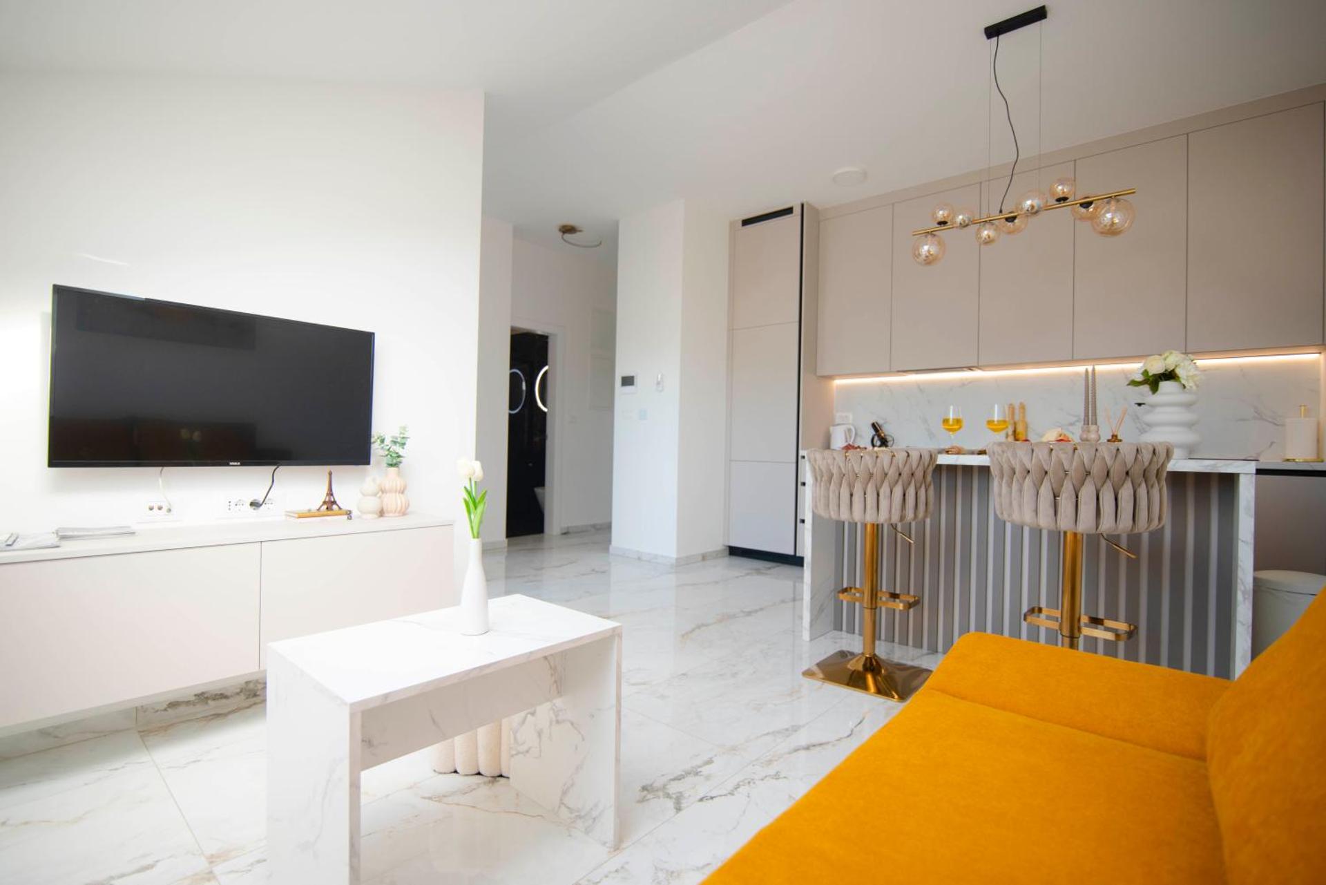 Luxury apartment Gold