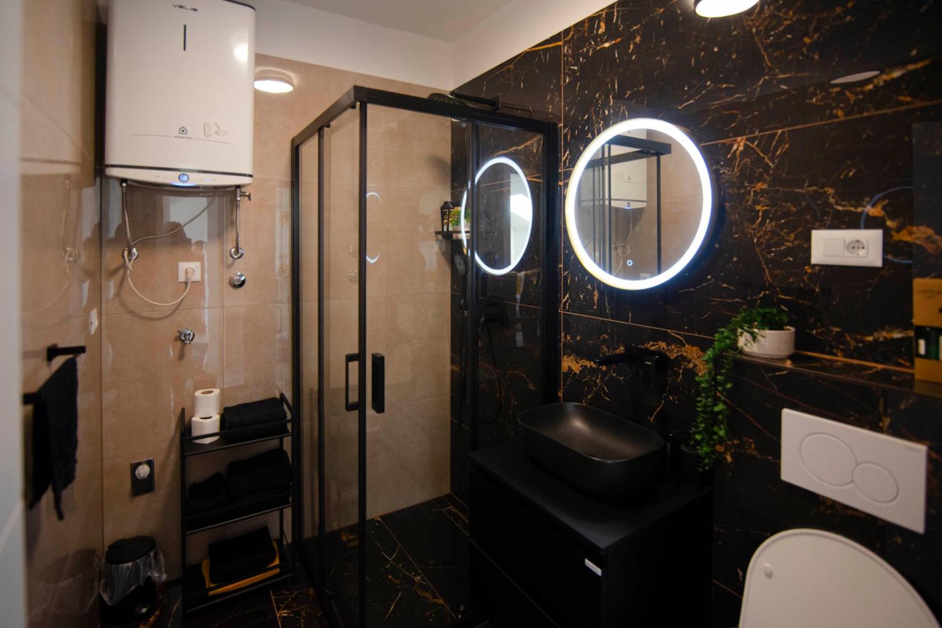 Luxury apartment Gold