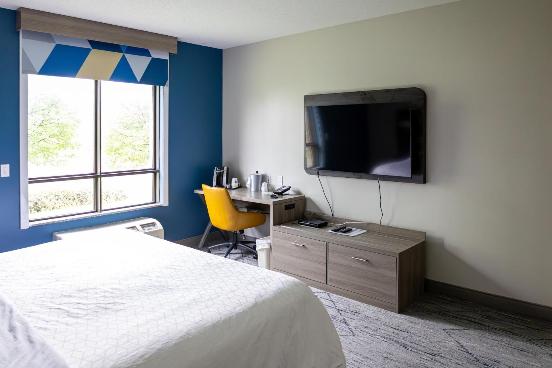 Holiday Inn Express Hotel & Suites Brockville by IHG