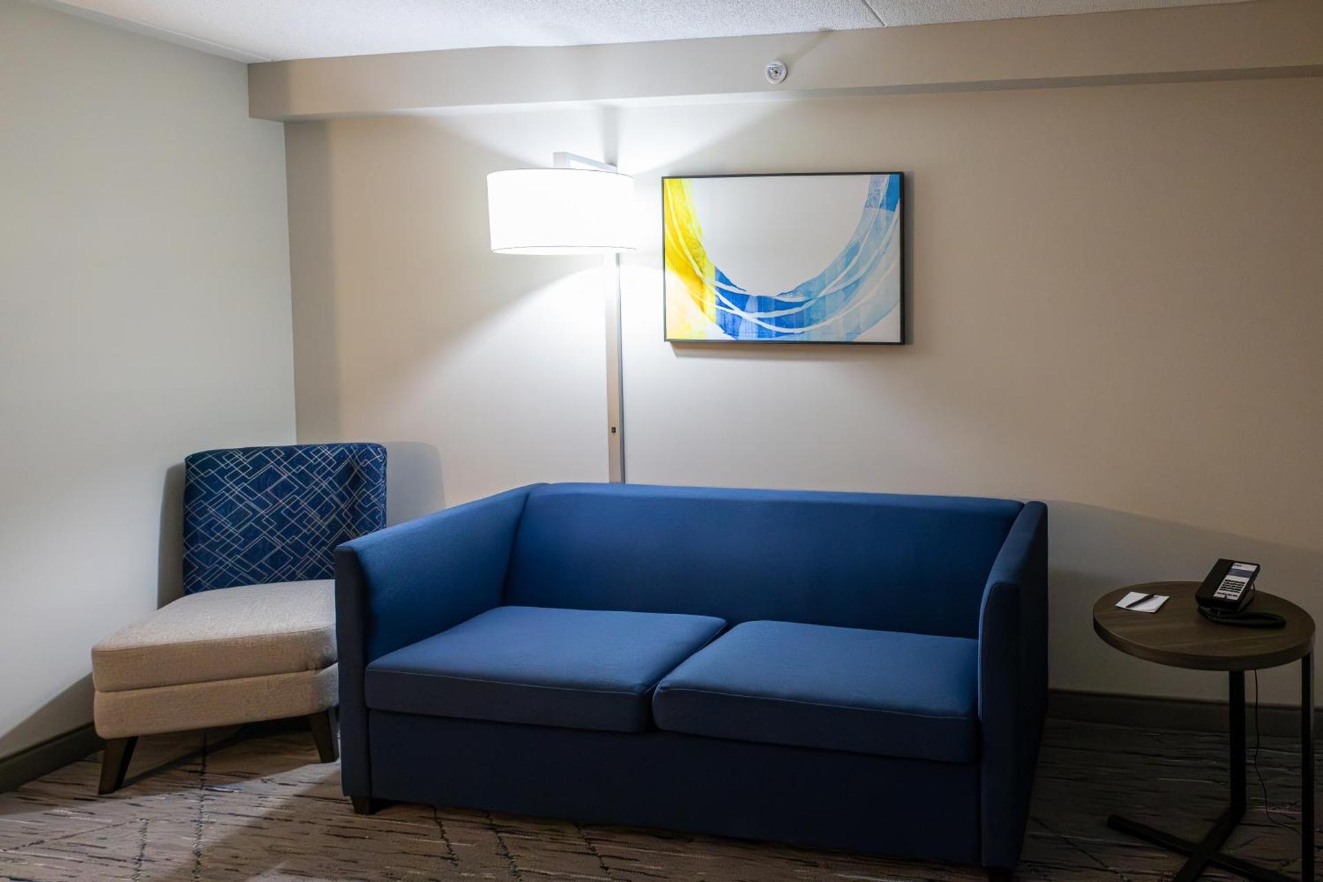 Holiday Inn Express Hotel & Suites Brockville by IHG