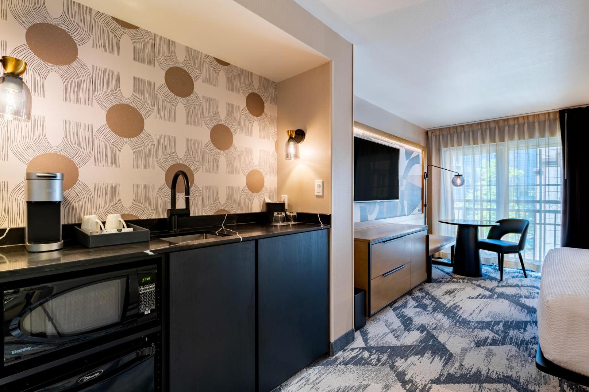 Coffee/tea facilities