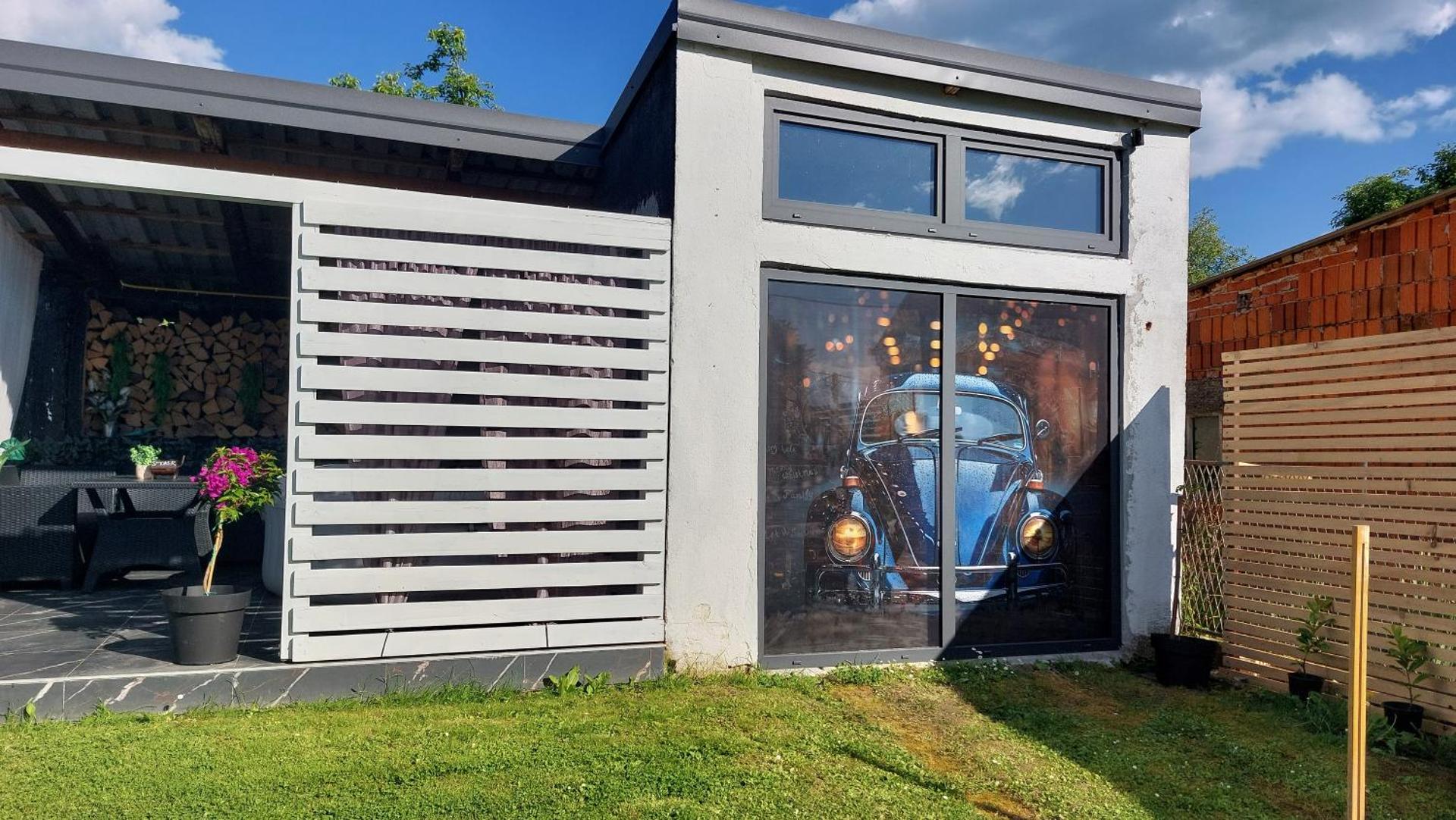 Inner courtyard view