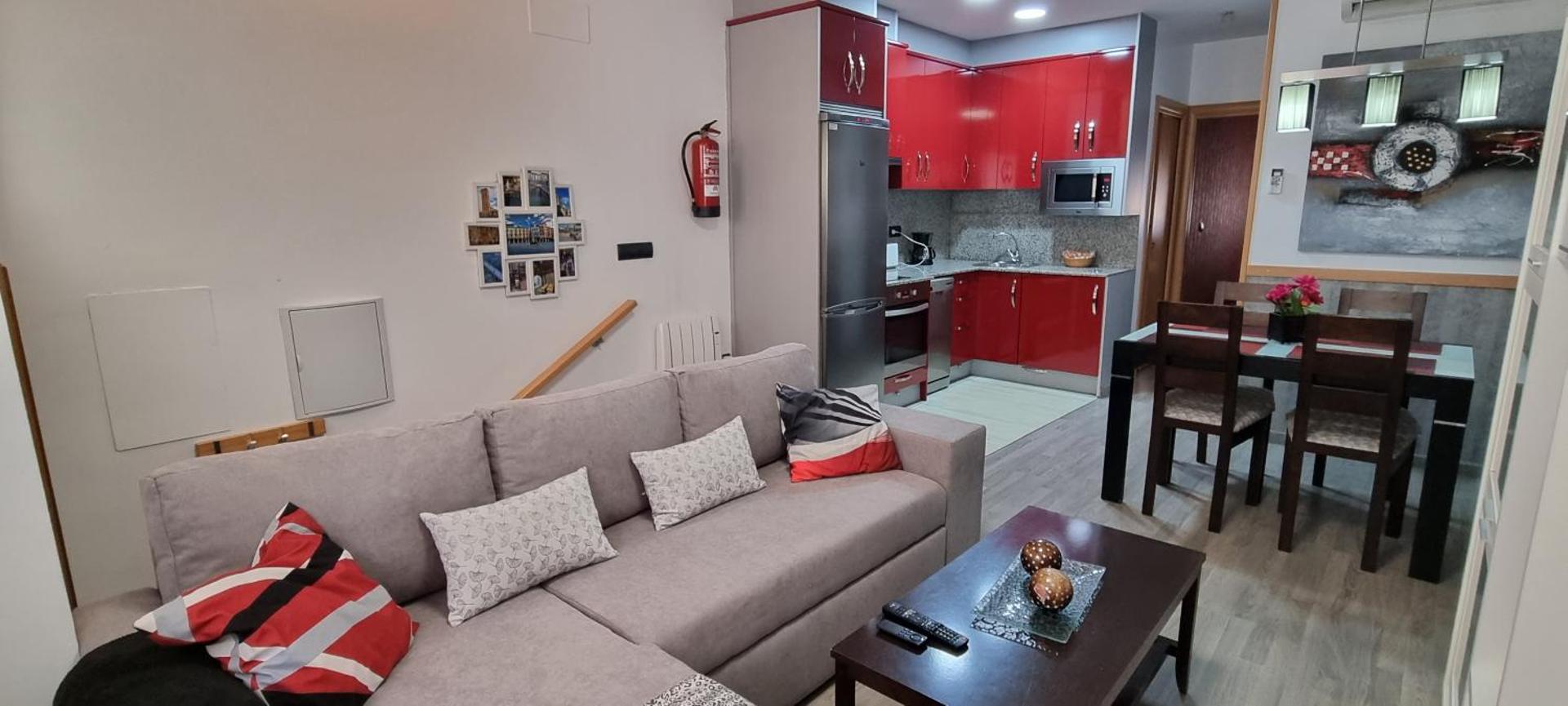 Apartamentos Turísticos "El Jardín"