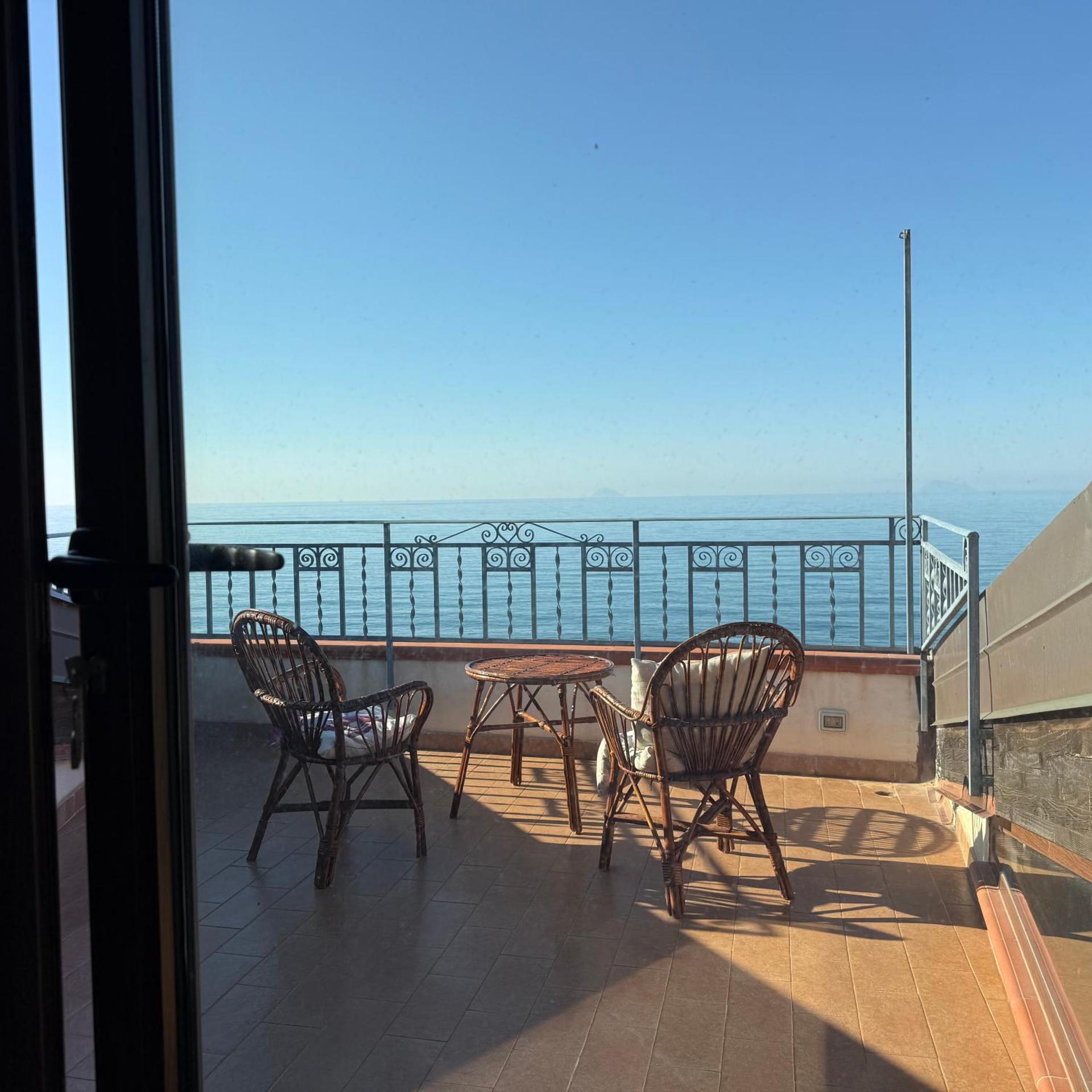 L’attico del capitano: loft con terazza sul mare