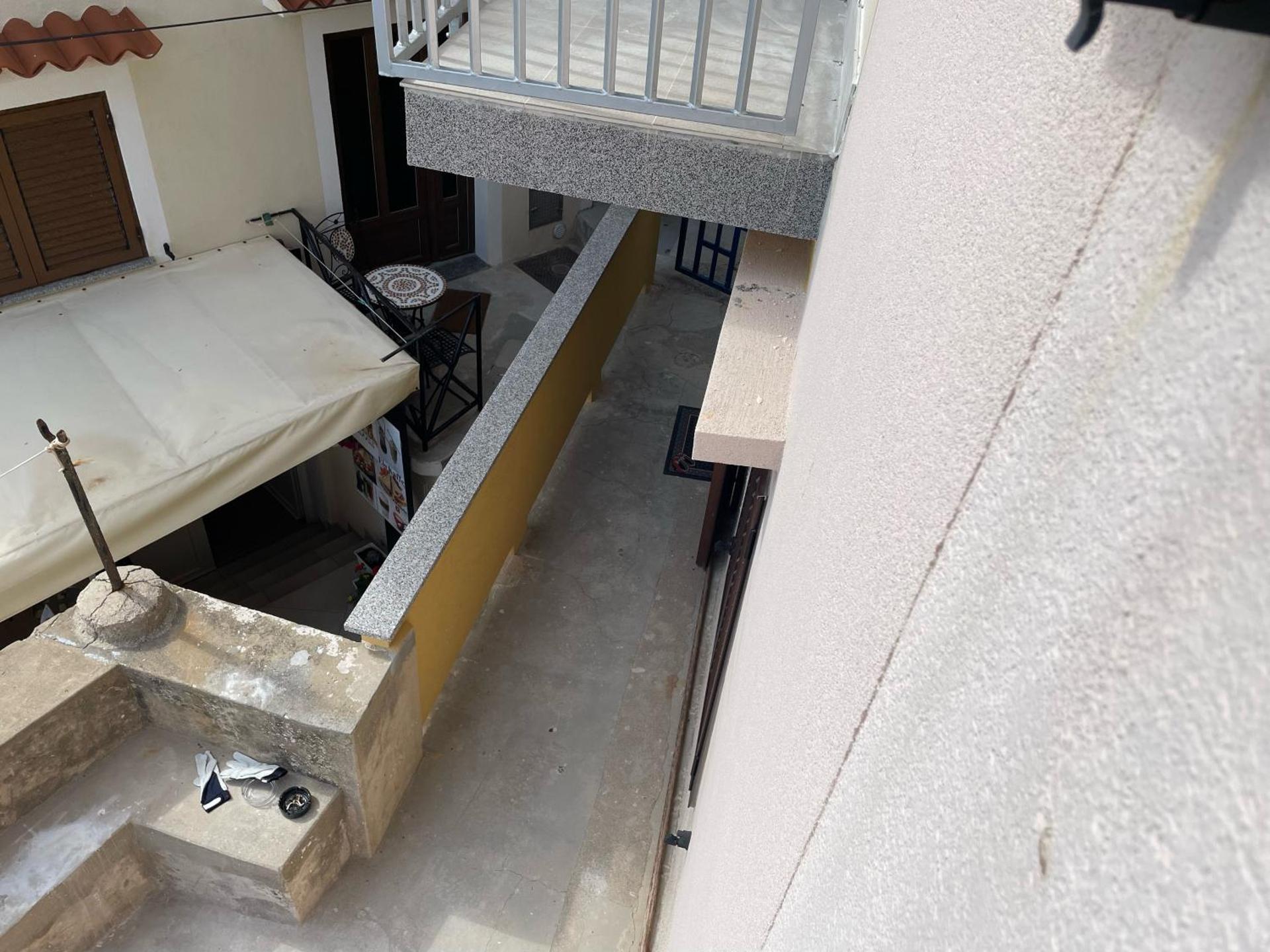 Inner courtyard view