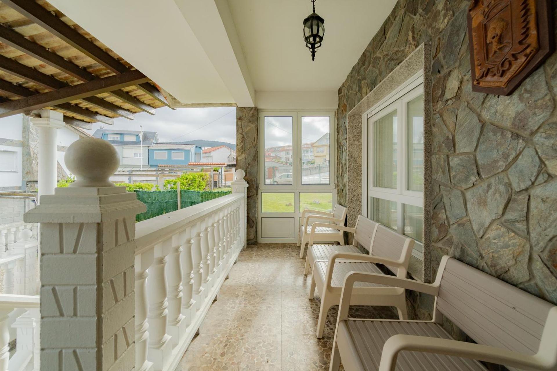 Chalet Areo do rio - playa de razo