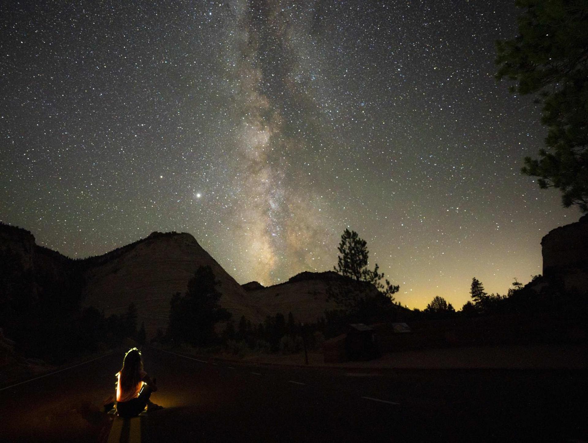 Yurt Overlook #8 with AC and Private Bath King Suite
