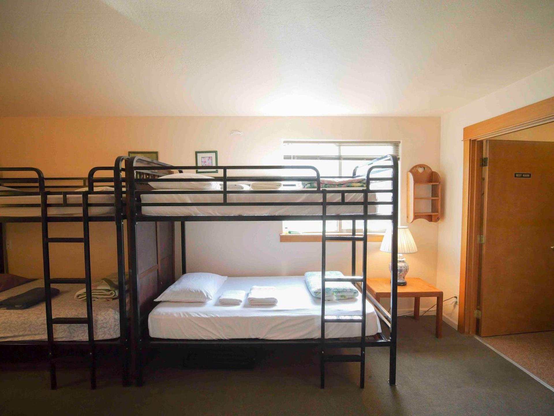 Ashland Commons Hostel