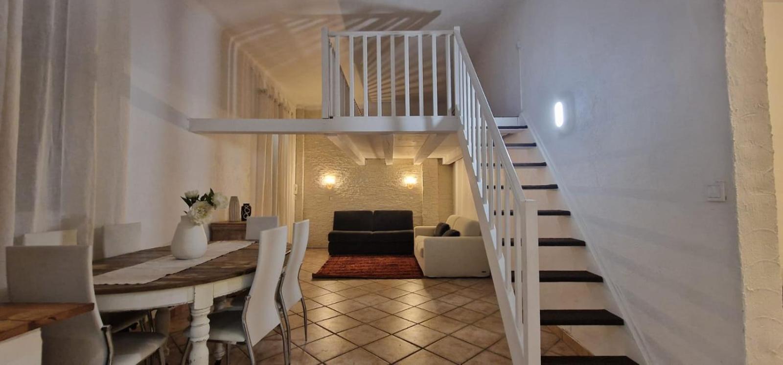 Sunset Villa atypical with air conditioning