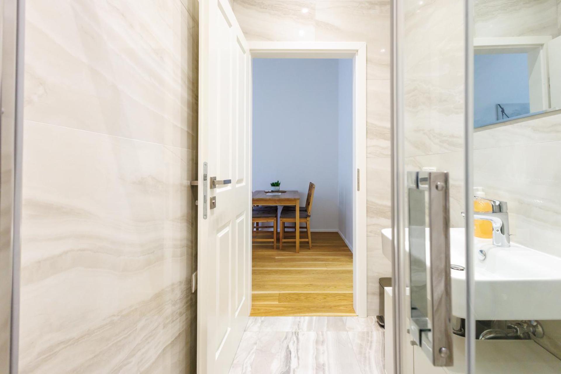 Top Apart close to city center