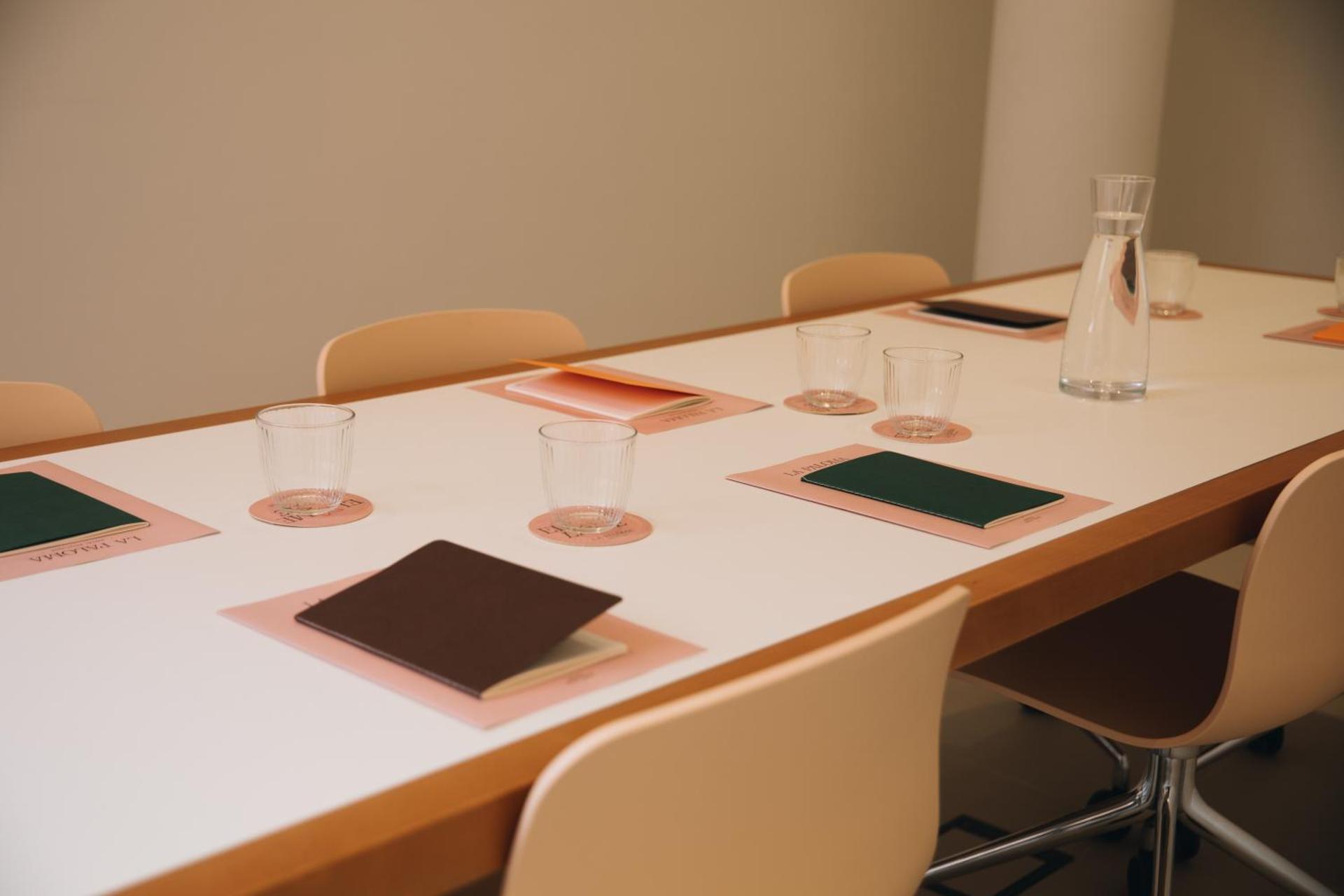 Meeting/conference room