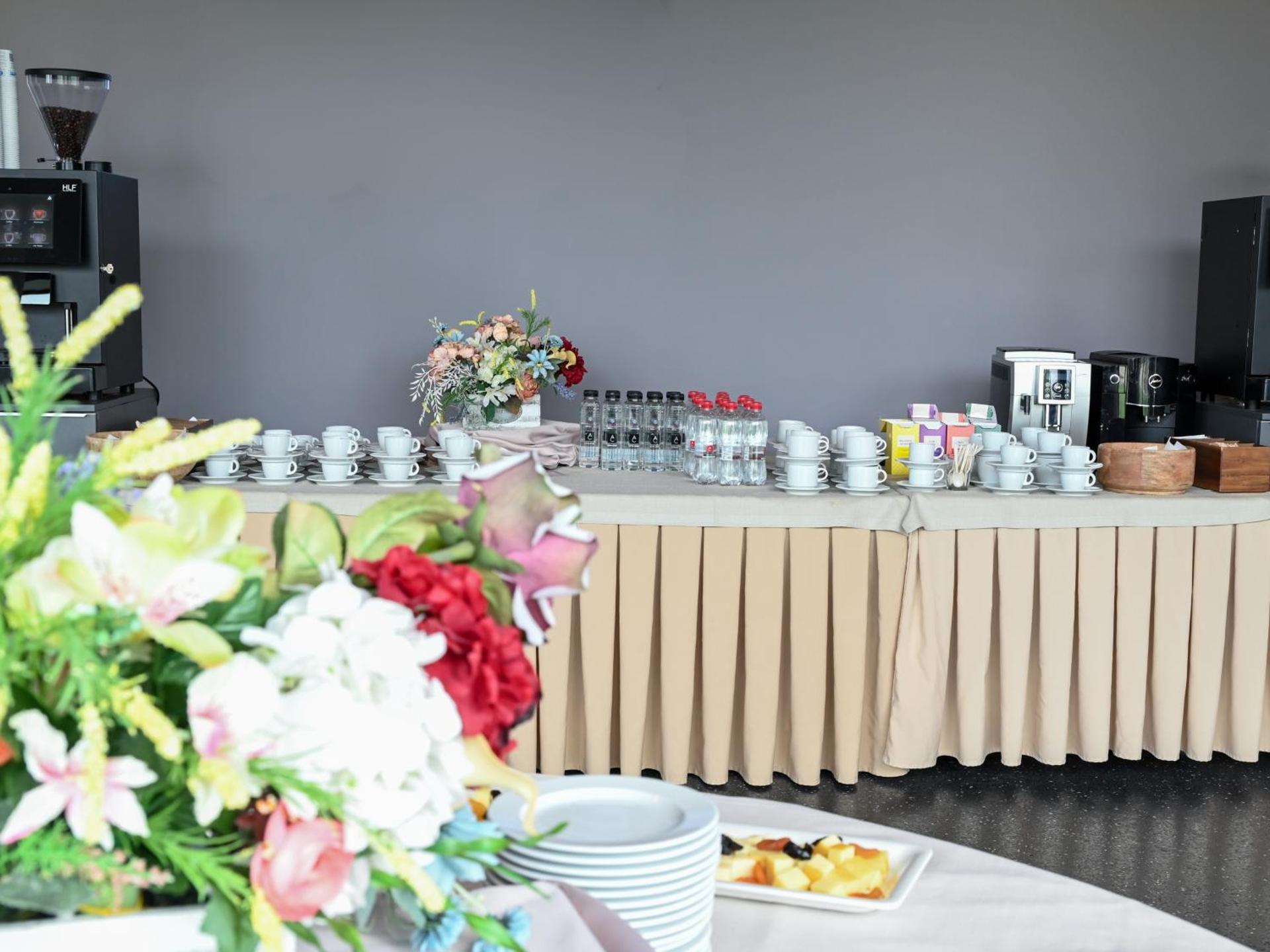 Meeting/conference room