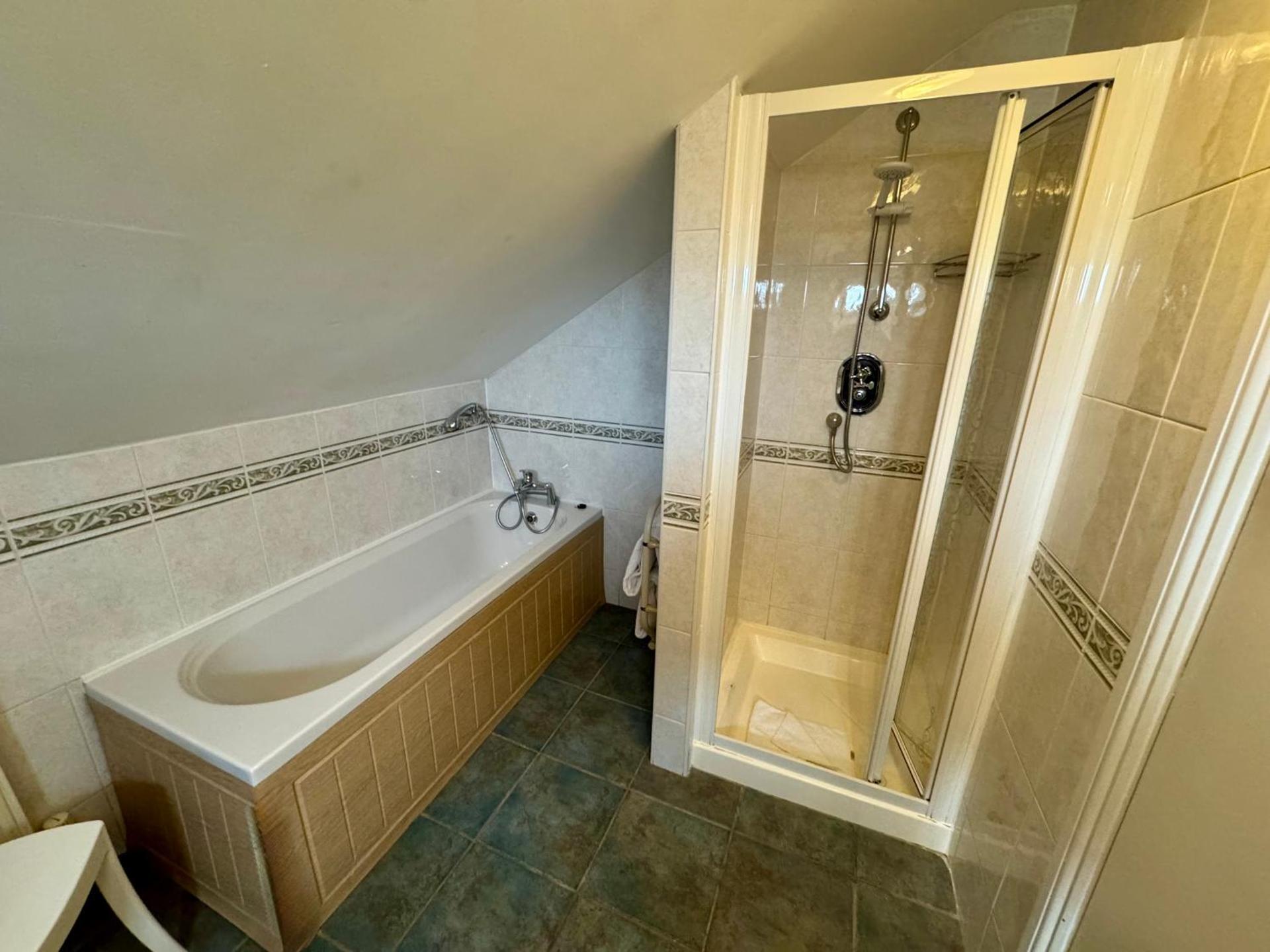 Family Room (4 Adults)