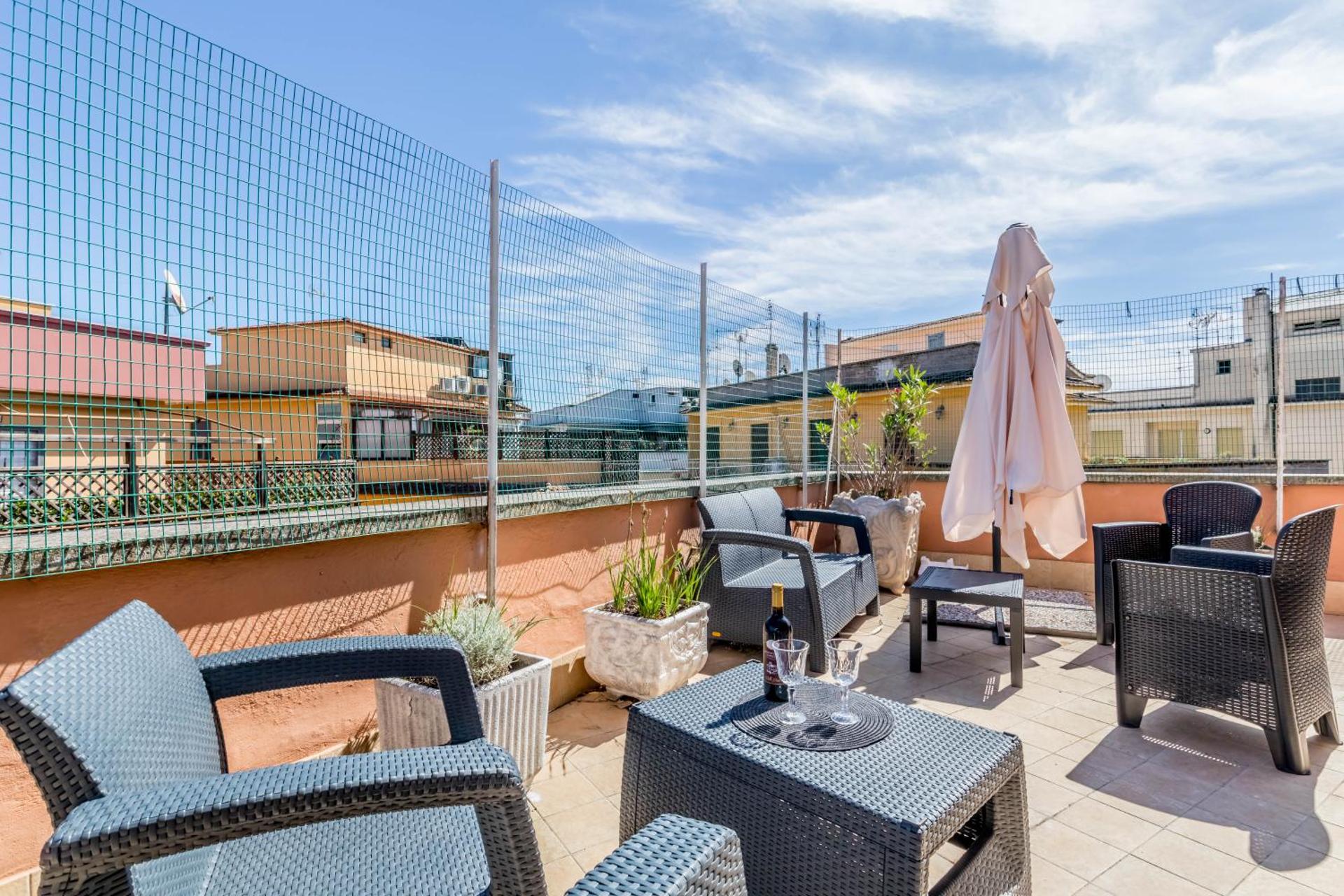 NEW OPENING Free Netflix BIG APT Pamphili House