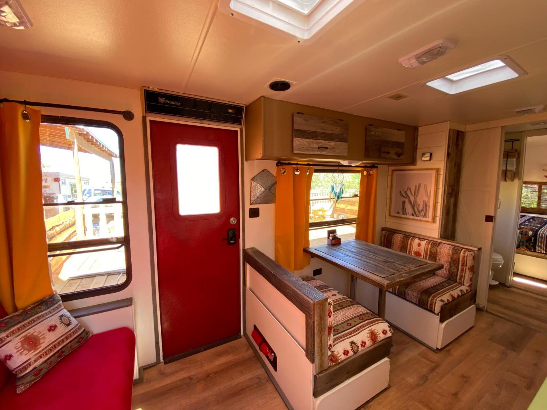 Oranch House, Studio & Wilderness