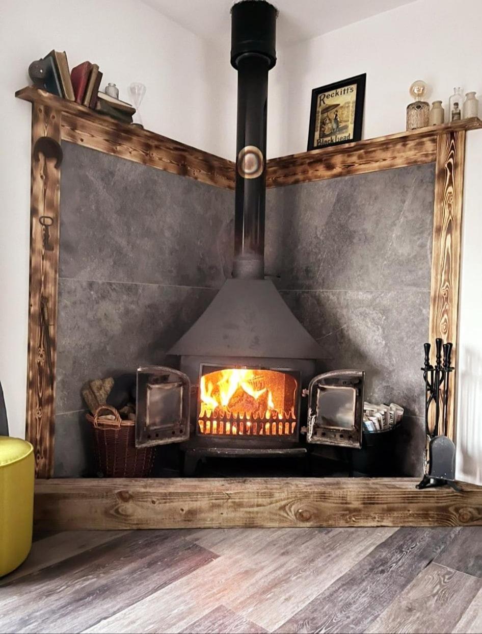 Woodland View Retreat - Luxury Stay, Endless Fun