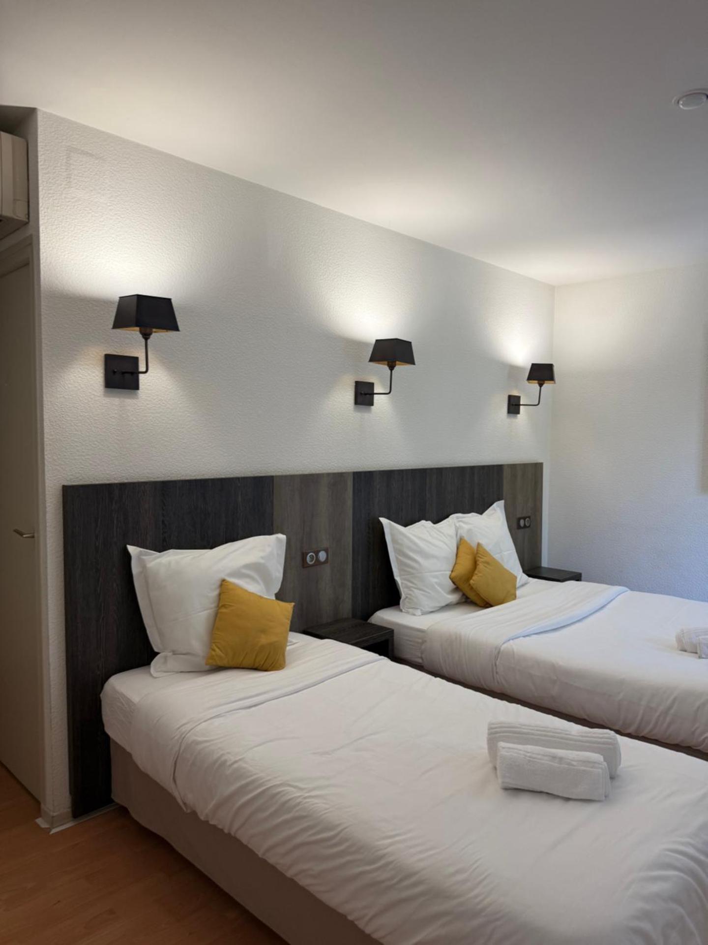 Le Victor Hugo - Hôtel et Restaurant - Logis Hôtels