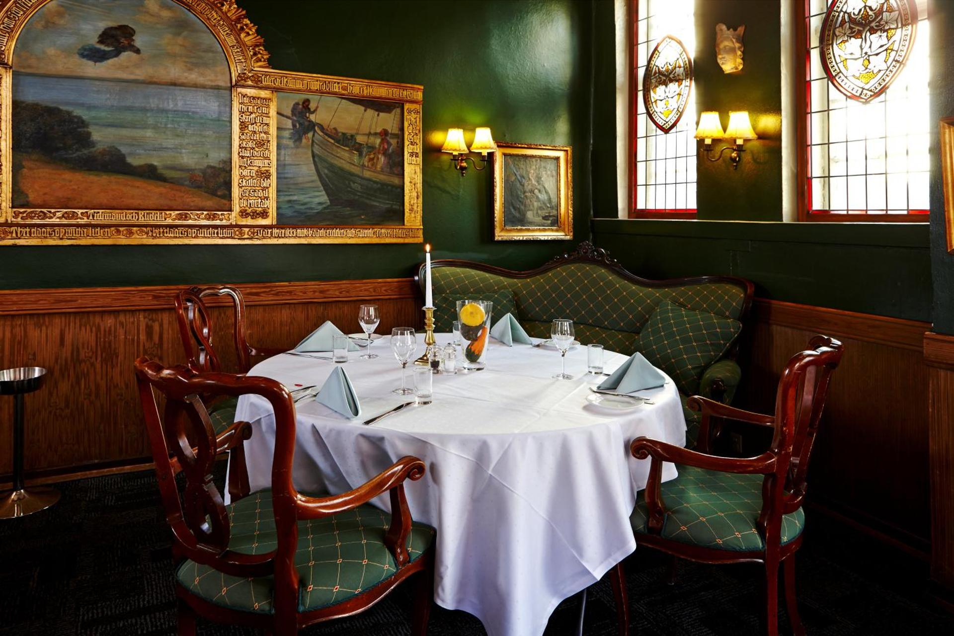 Restaurant/places to eat