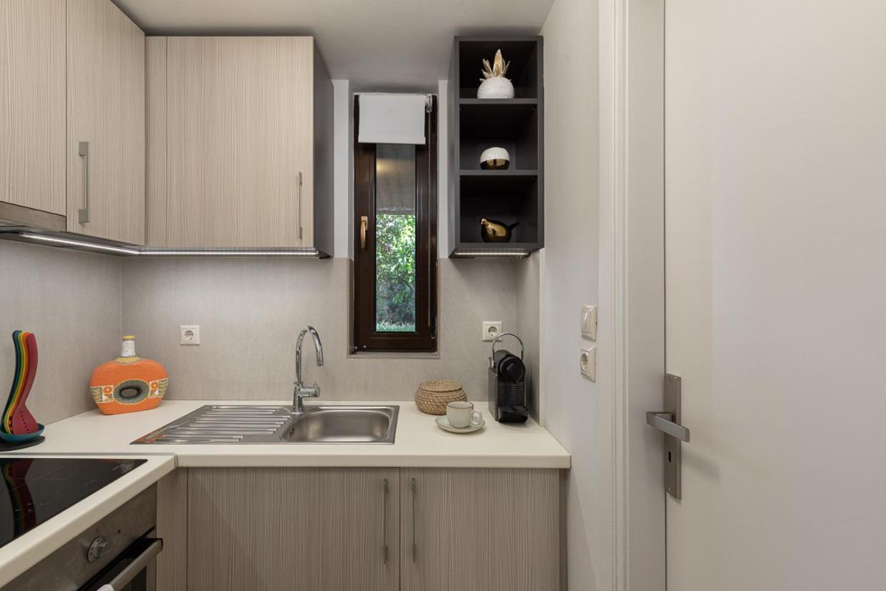 Studio Krinon - Paleo Psychiko