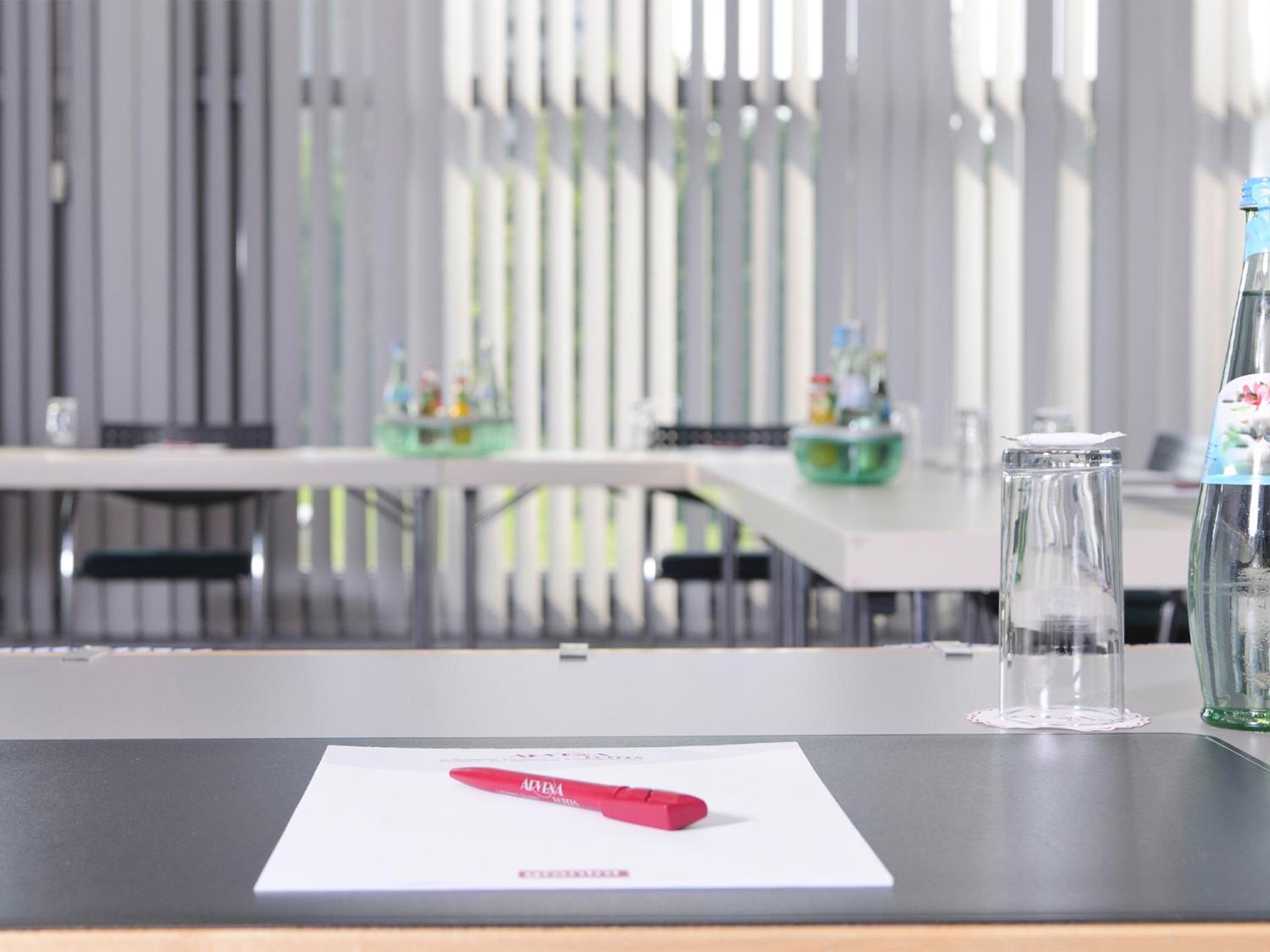 Meeting/conference room