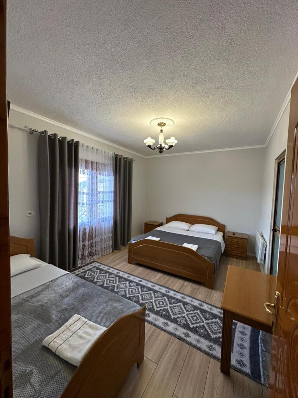 Camping & Guest House Herges