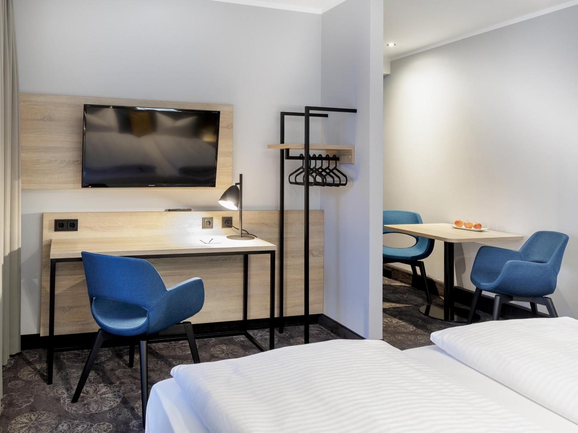 Photo of the whole room