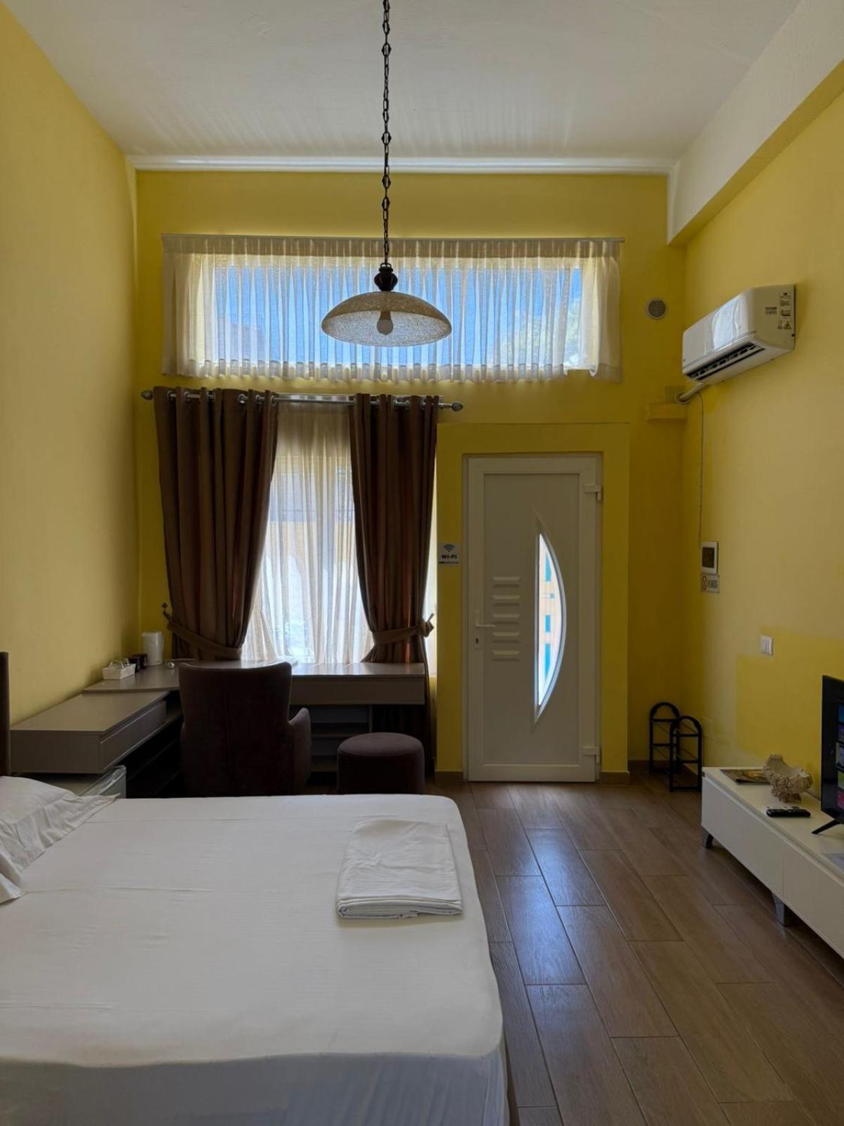 Auto Tana Guest House