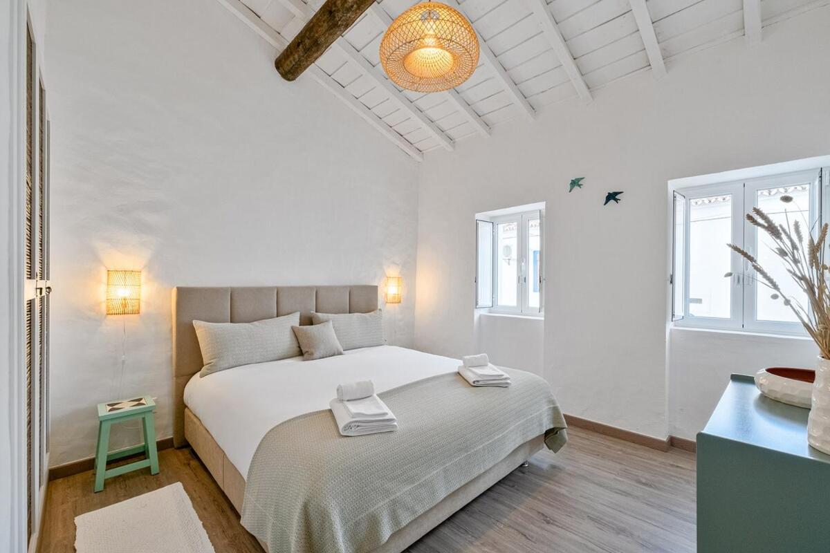 Teal and Green - Alqueva Country House