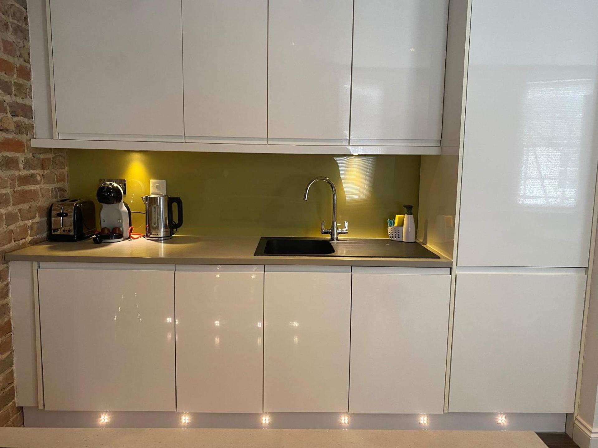 Central Kemptown Brighton Studio Apartment