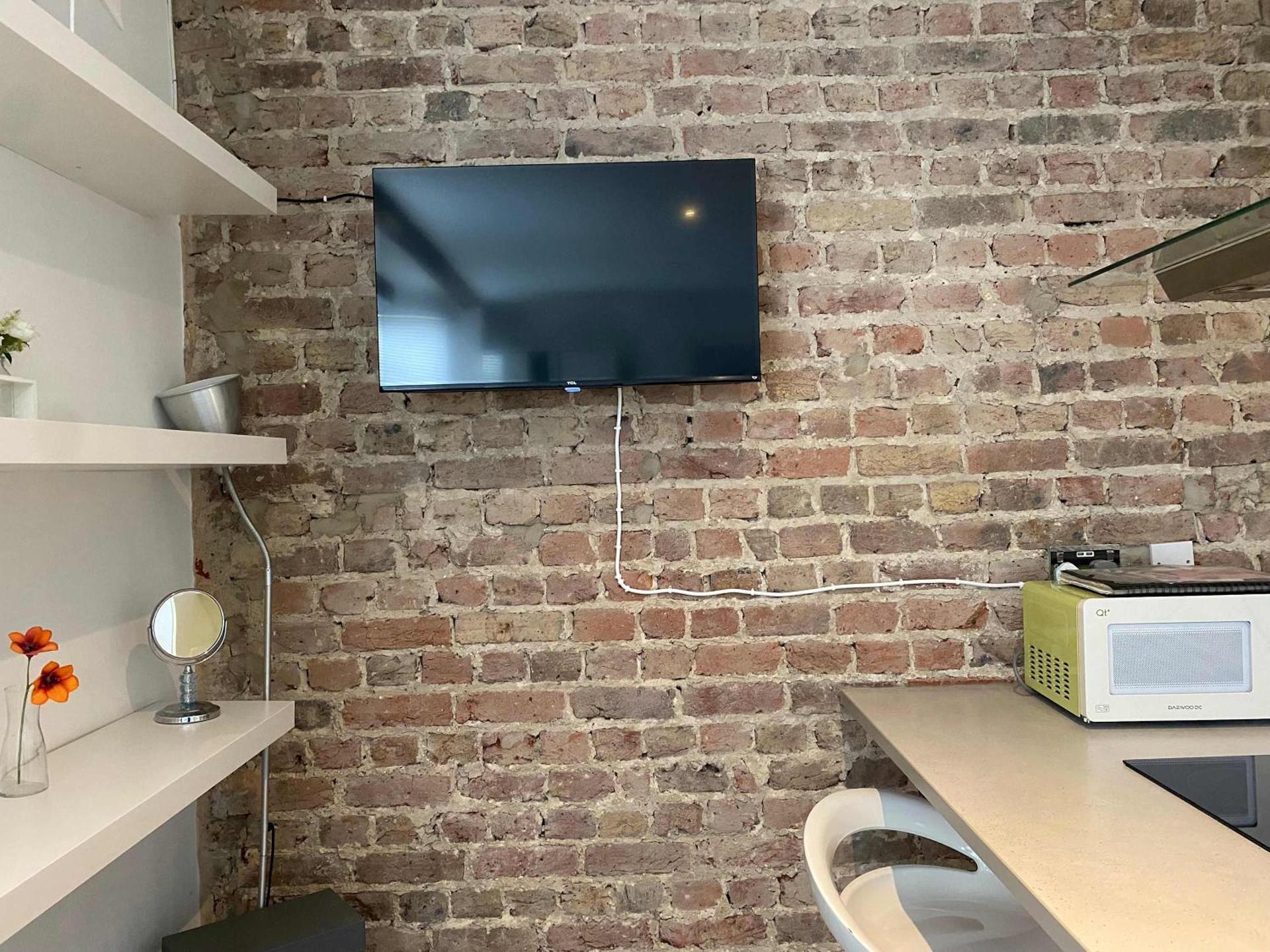 Central Kemptown Brighton Studio Apartment