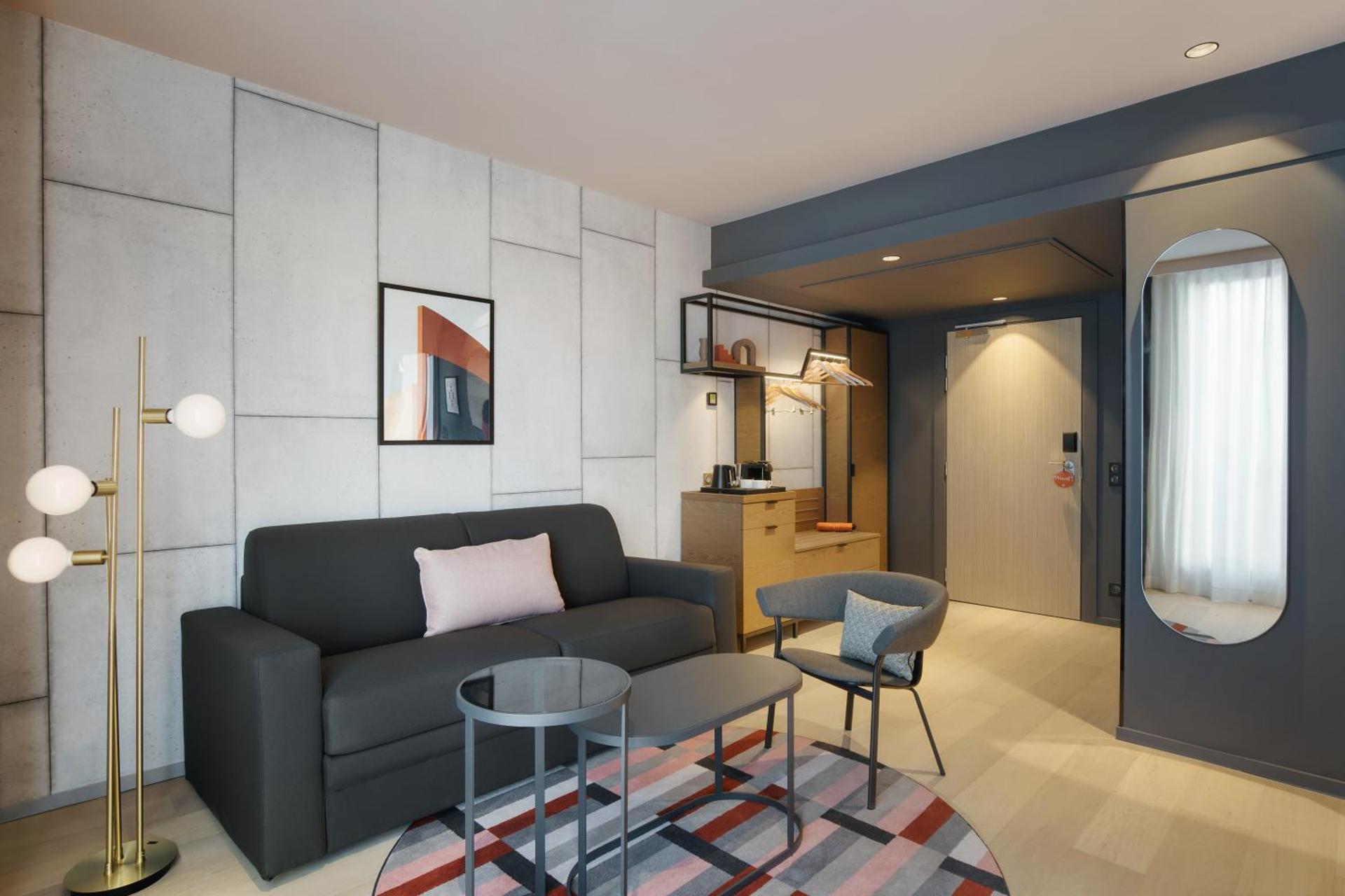 Eylau One-Bedroom Suite