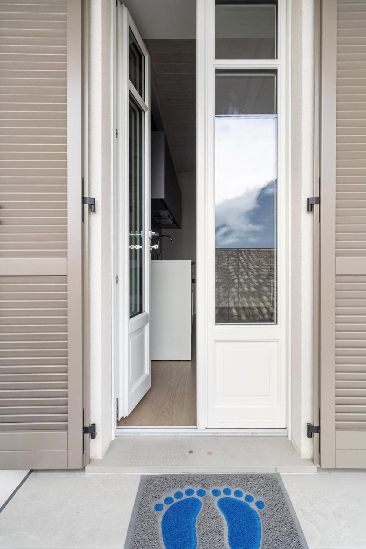 Casa Gina with private pool and lake view