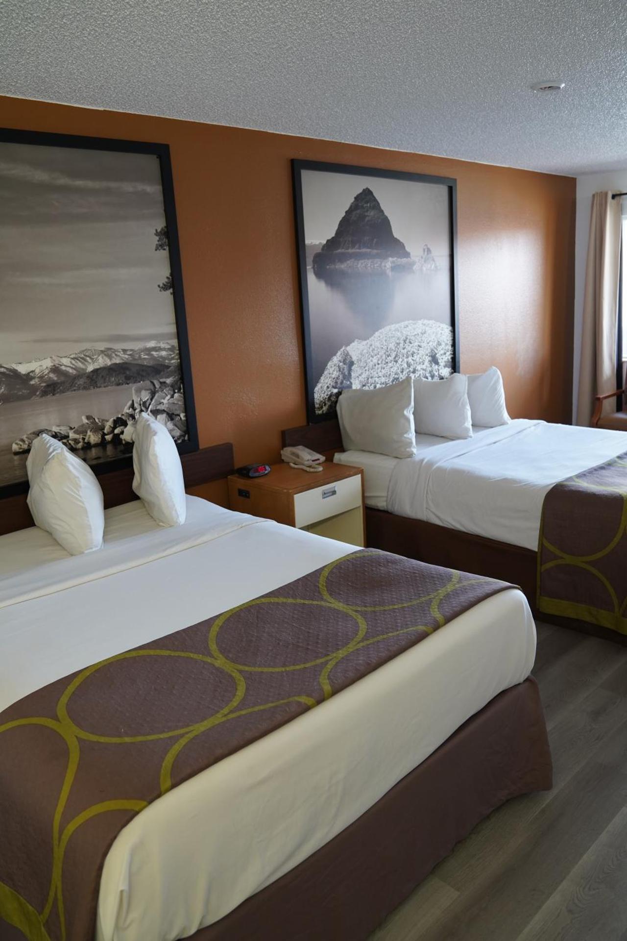 Super 8 by Wyndham Fernley